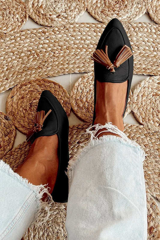 Mocasines de Punta Fina con Borlas
