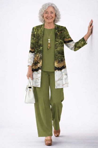 Conjunto de Tres Piezas · Surtido