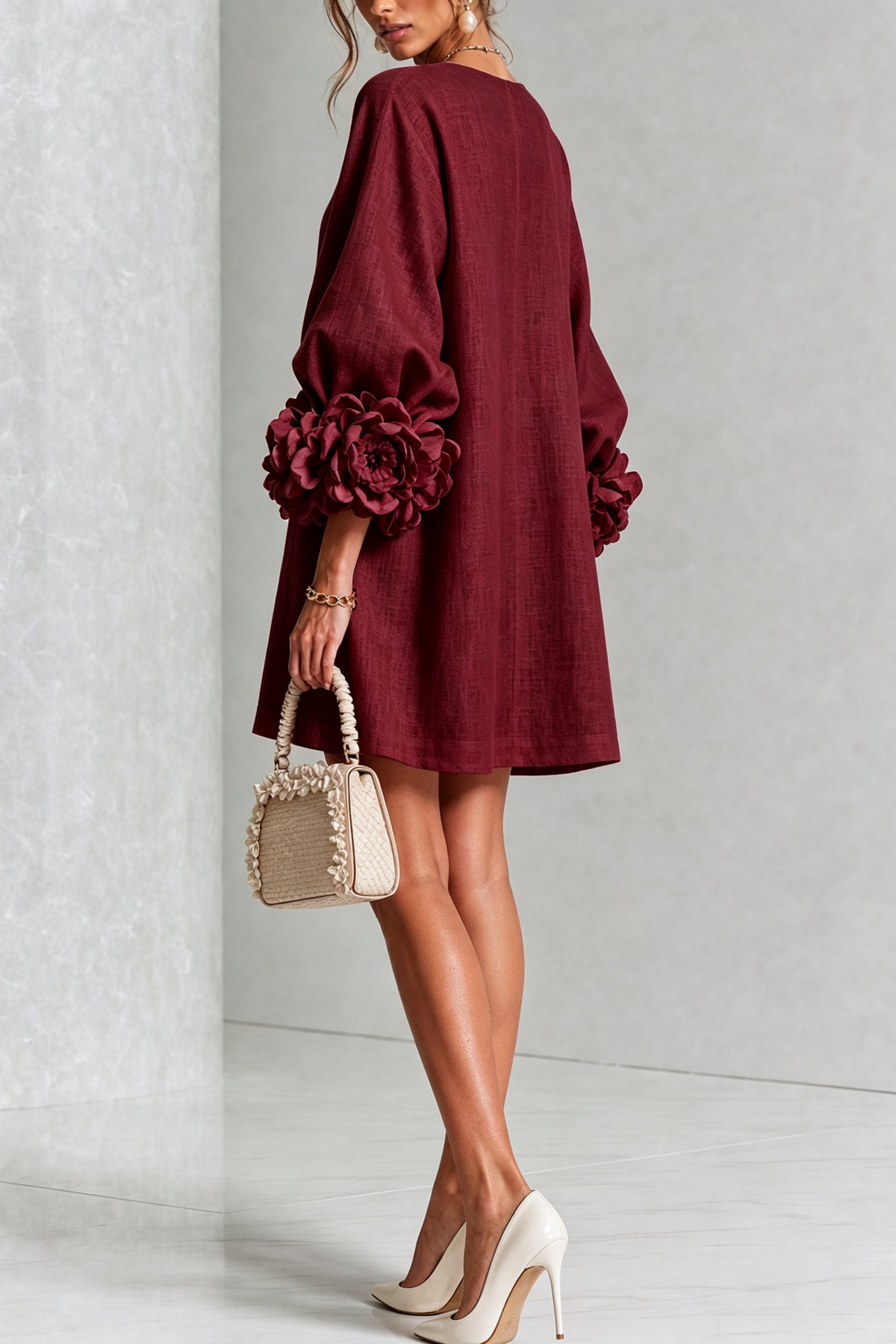Vestido mini de lino con puños anudados