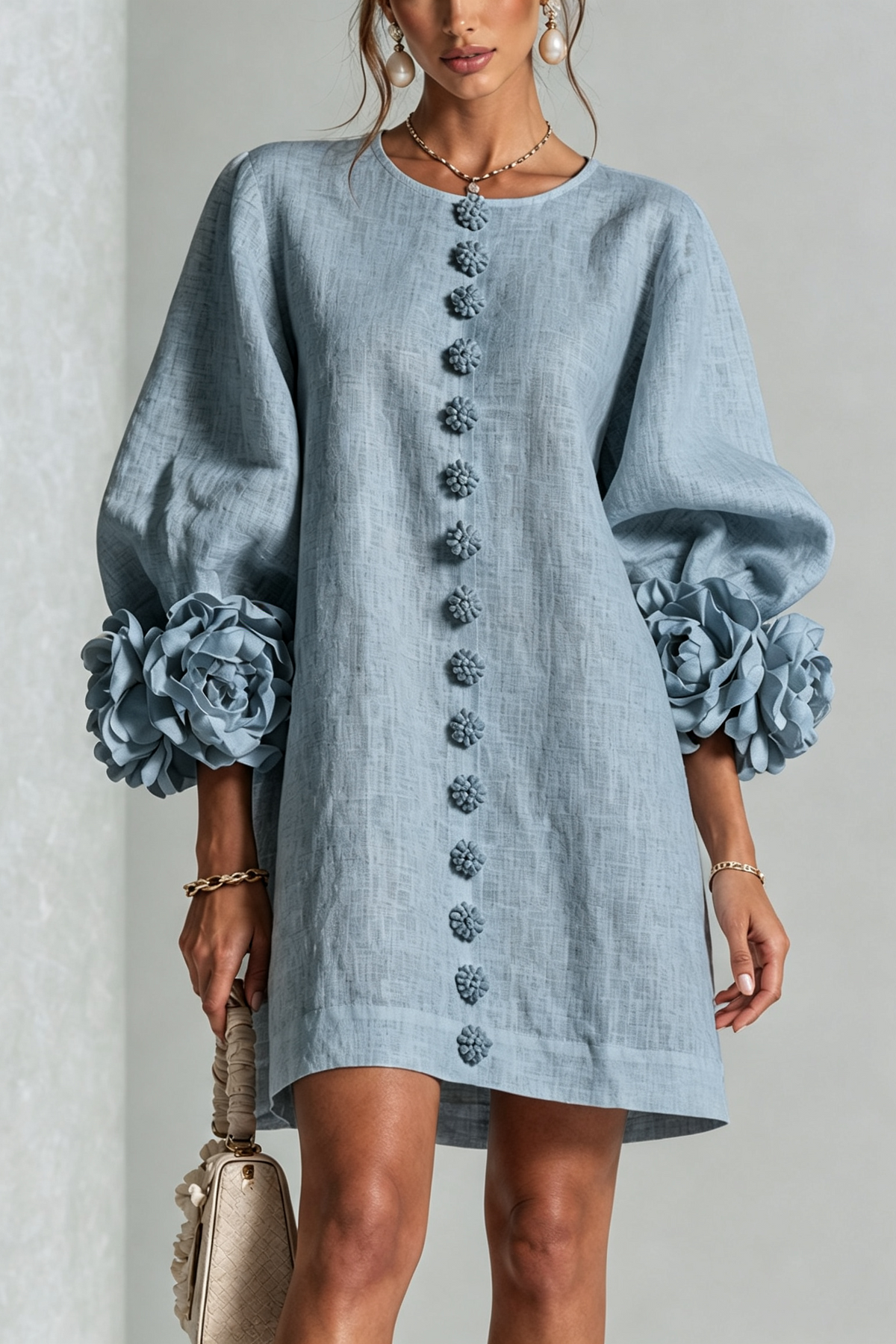 Vestido mini de lino con puños anudados