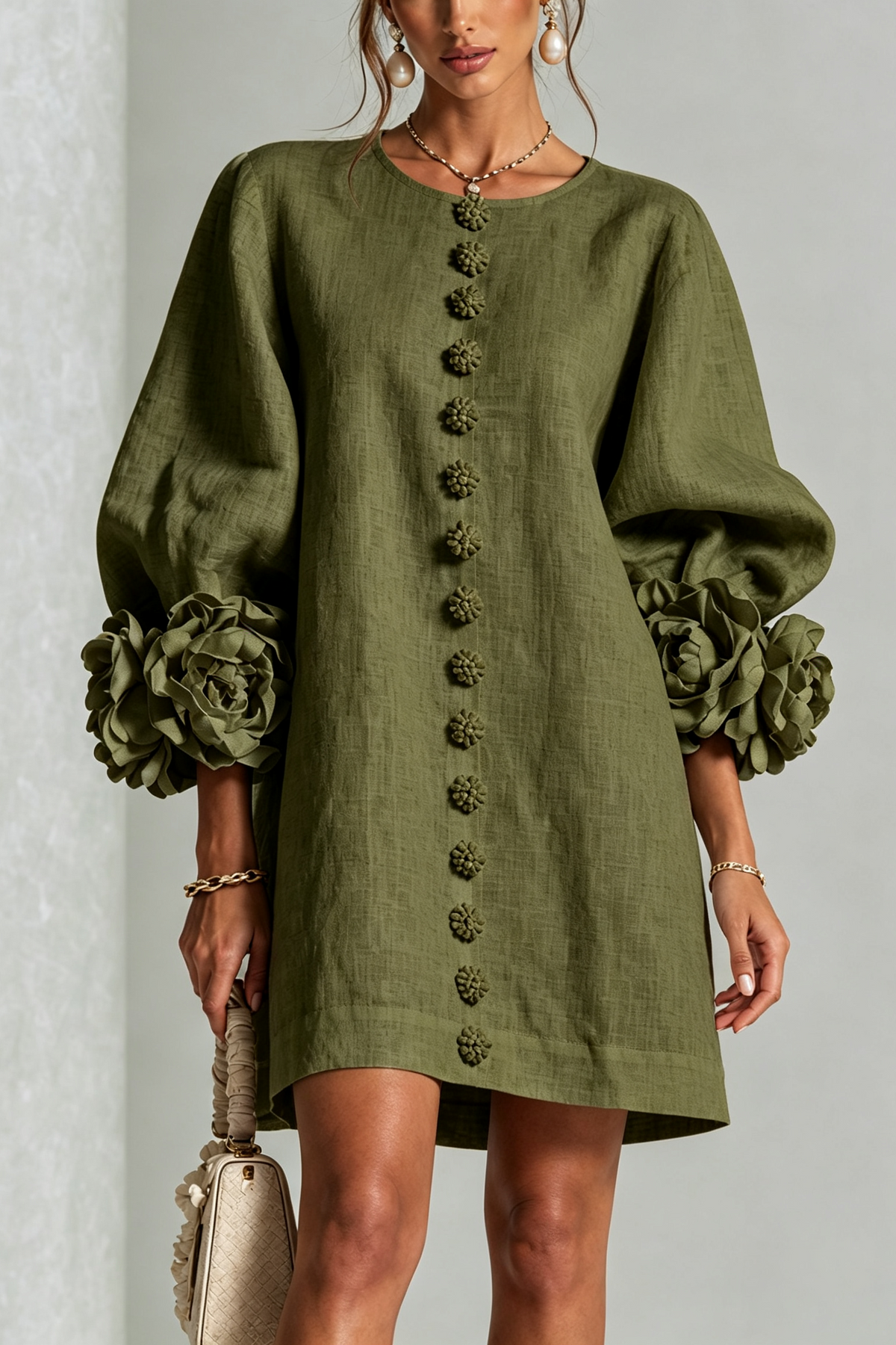 Vestido mini de lino con puños anudados