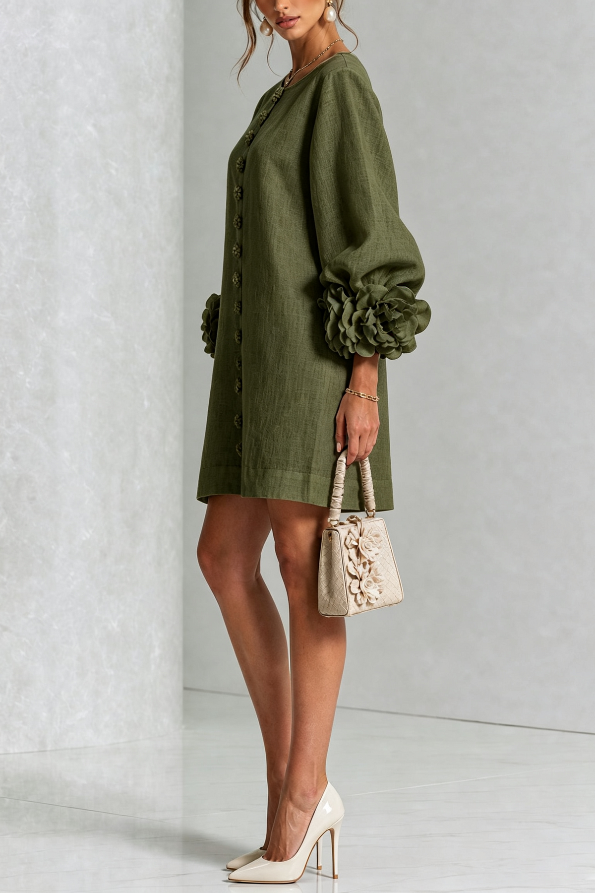 Vestido mini de lino con puños anudados