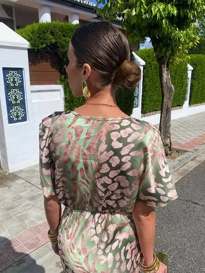 Higinia™ | Vestido Midi Estampado en Tonos Cobre