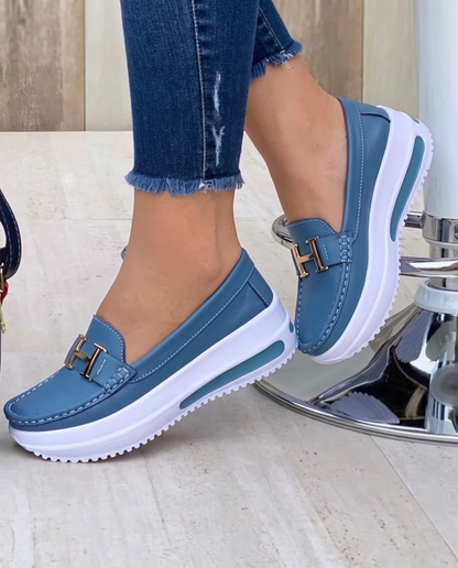 Mocasines Plataforma con Herraje