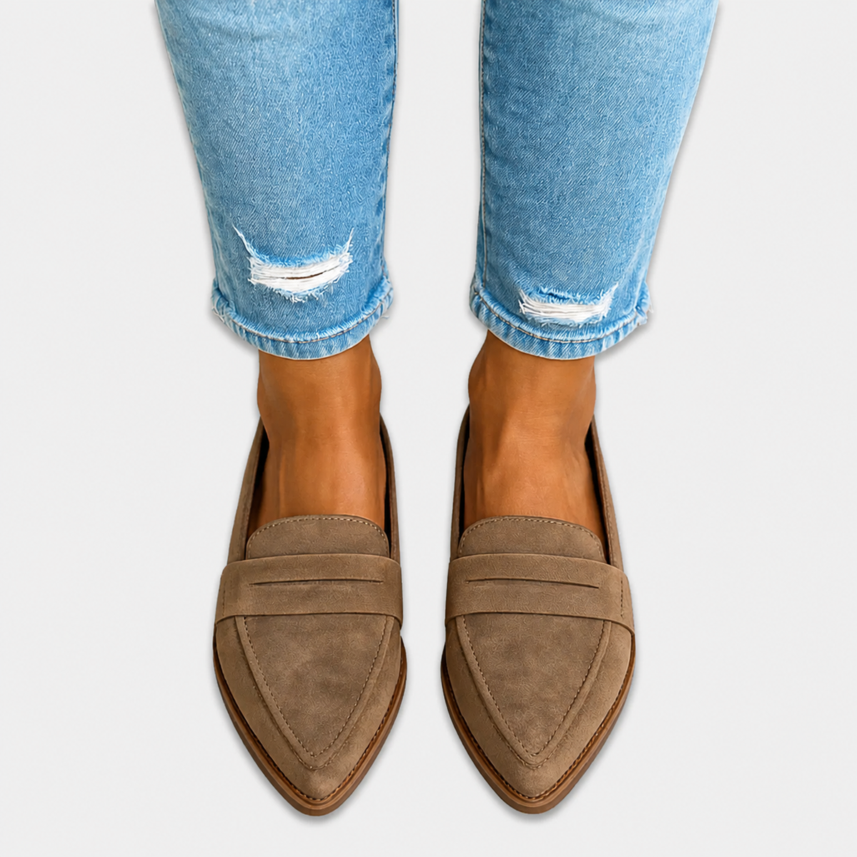 Mocasines de Punta Fina en Acabado Mate