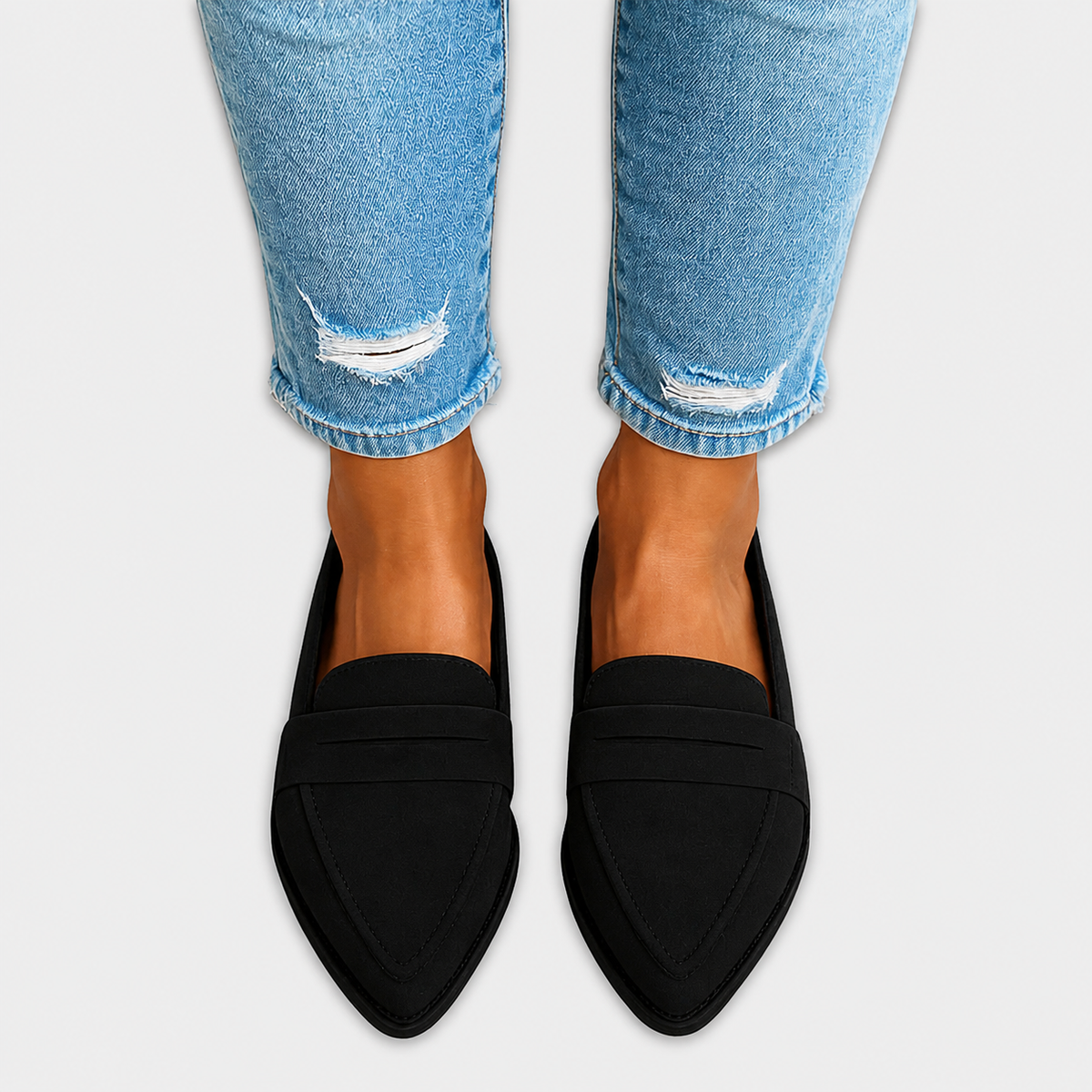 Mocasines de Punta Fina en Acabado Mate